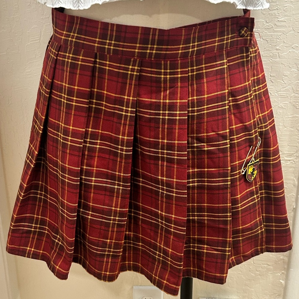 Harry Potter Gryffindor Burgundy Plaid Pleated Skater Skirt with Yellow Accents